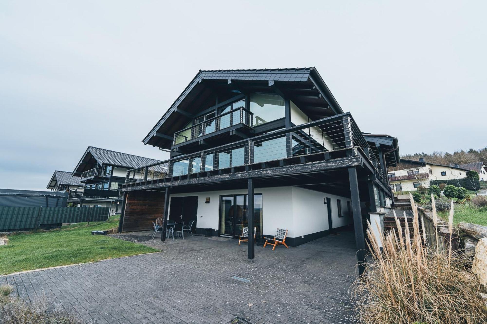 Hunsrueck Valley View Apartment With Cedar Sauna Bruschied Eksteriør billede