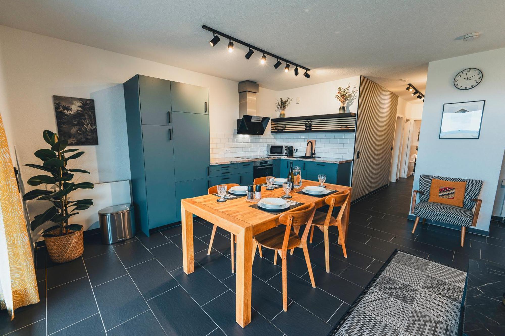 Hunsrueck Valley View Apartment With Cedar Sauna Bruschied Eksteriør billede